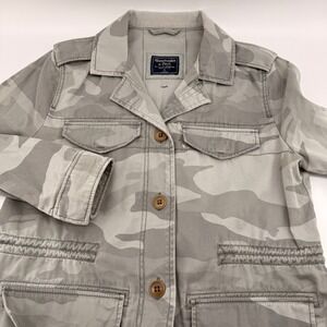 Abercrombie Fitch Camo Utility Jacket Womens S Military Style Button Frt Pockets